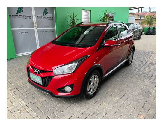 HYUNDAI HB20X 1.6 16V STYLE FLEX 4P AUTOMÁTICO